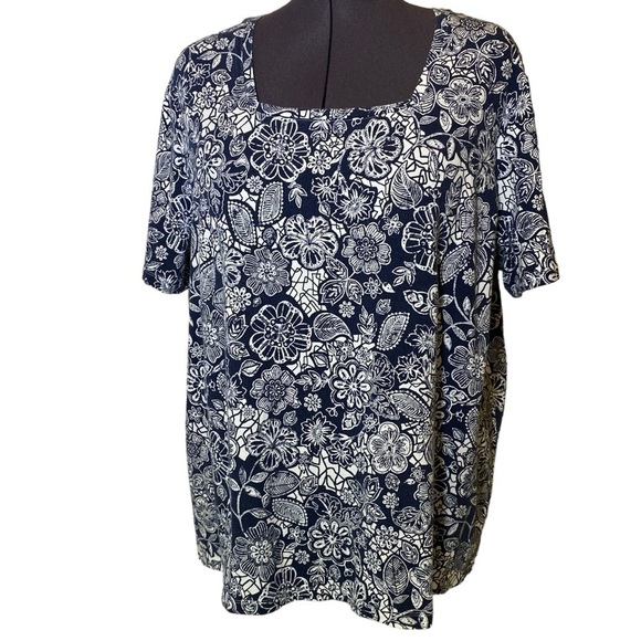 Liz & Me plus sz 4x (30-32)Navy white floral tunic top square neck short sleeve - Picture 1 of 8